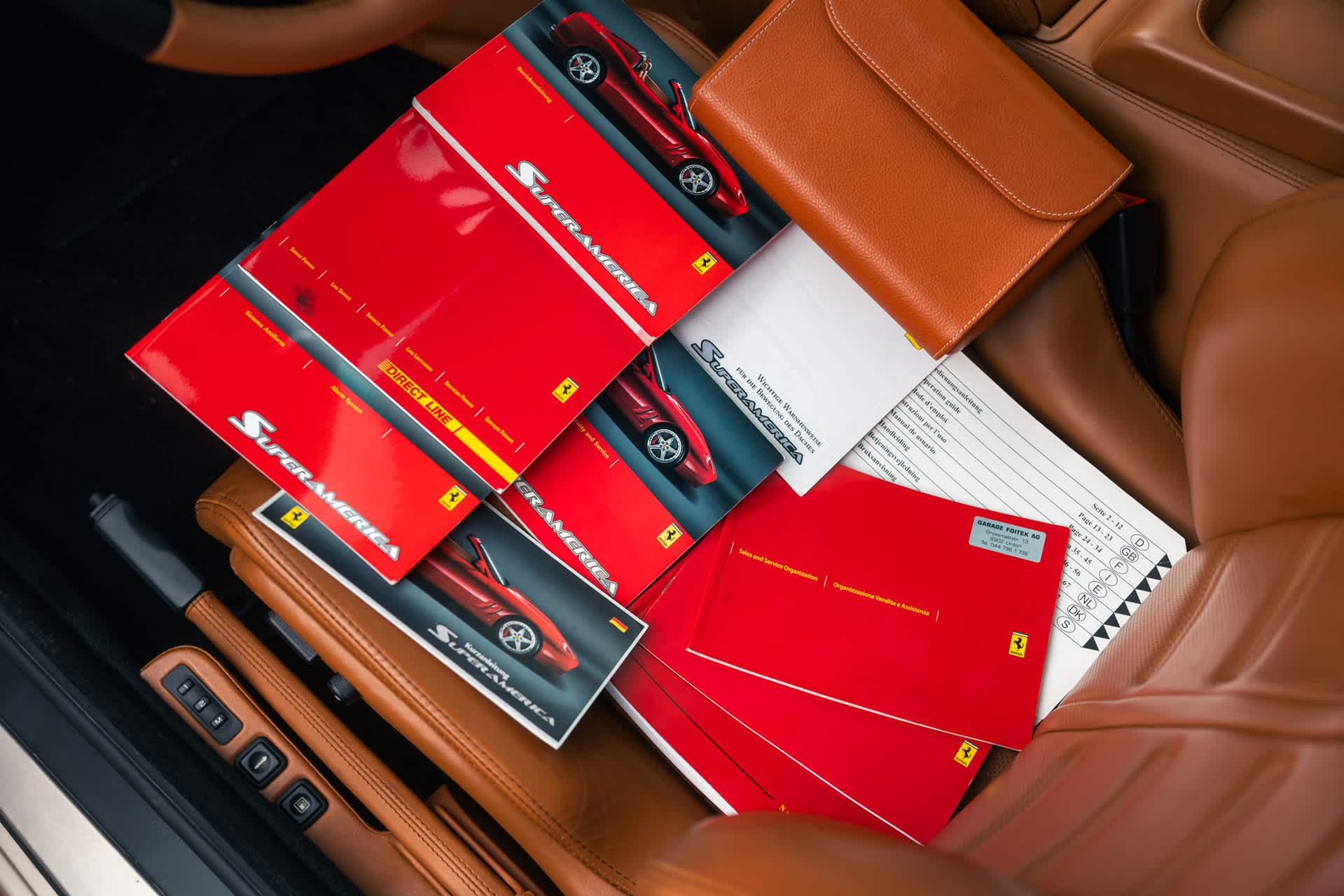 2005 Ferrari 575 Superamerica F1 | Girardo & Co